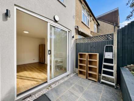 Seymour Road, Luton LU1, Image 18