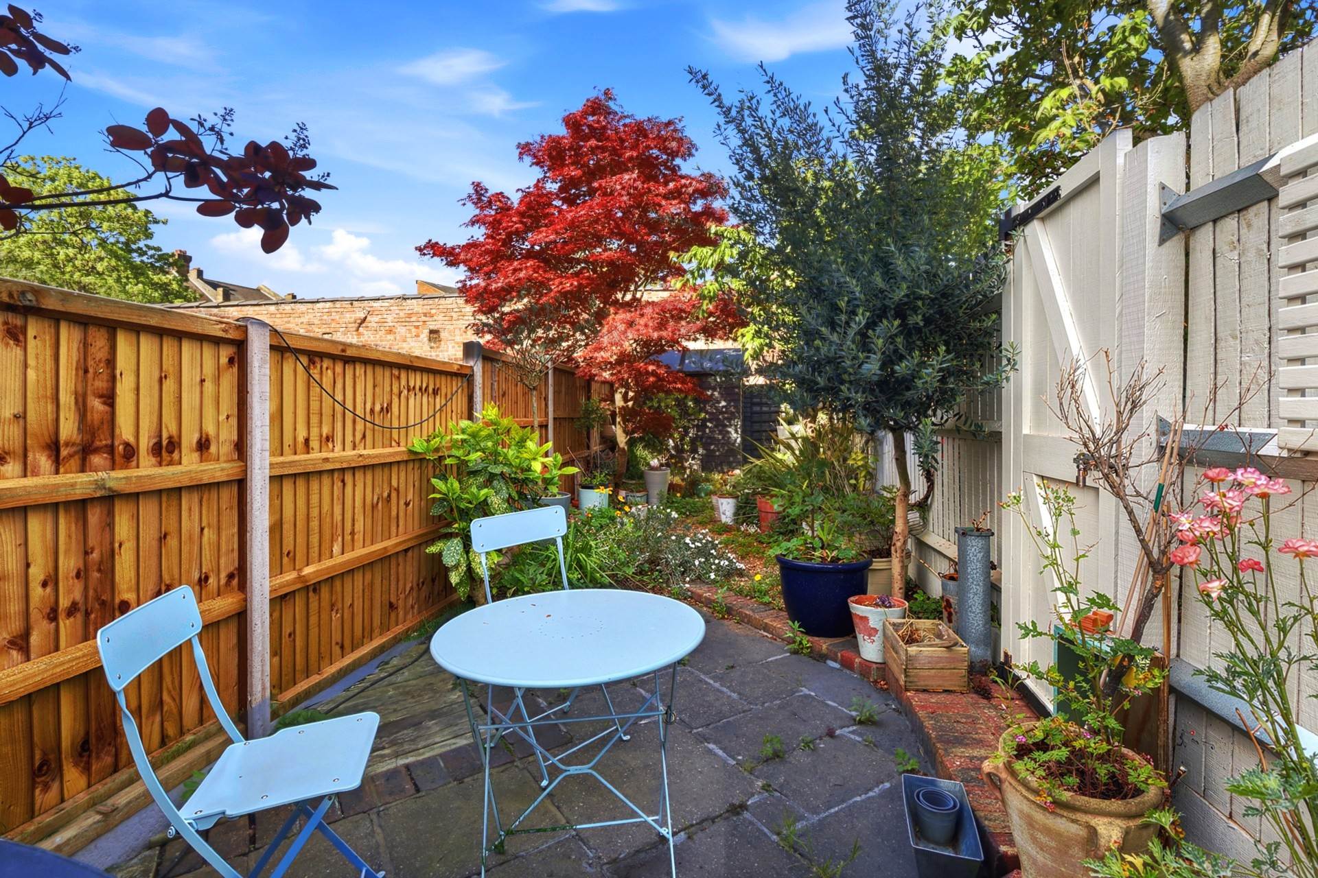 Wilson Street, London, Image 12
