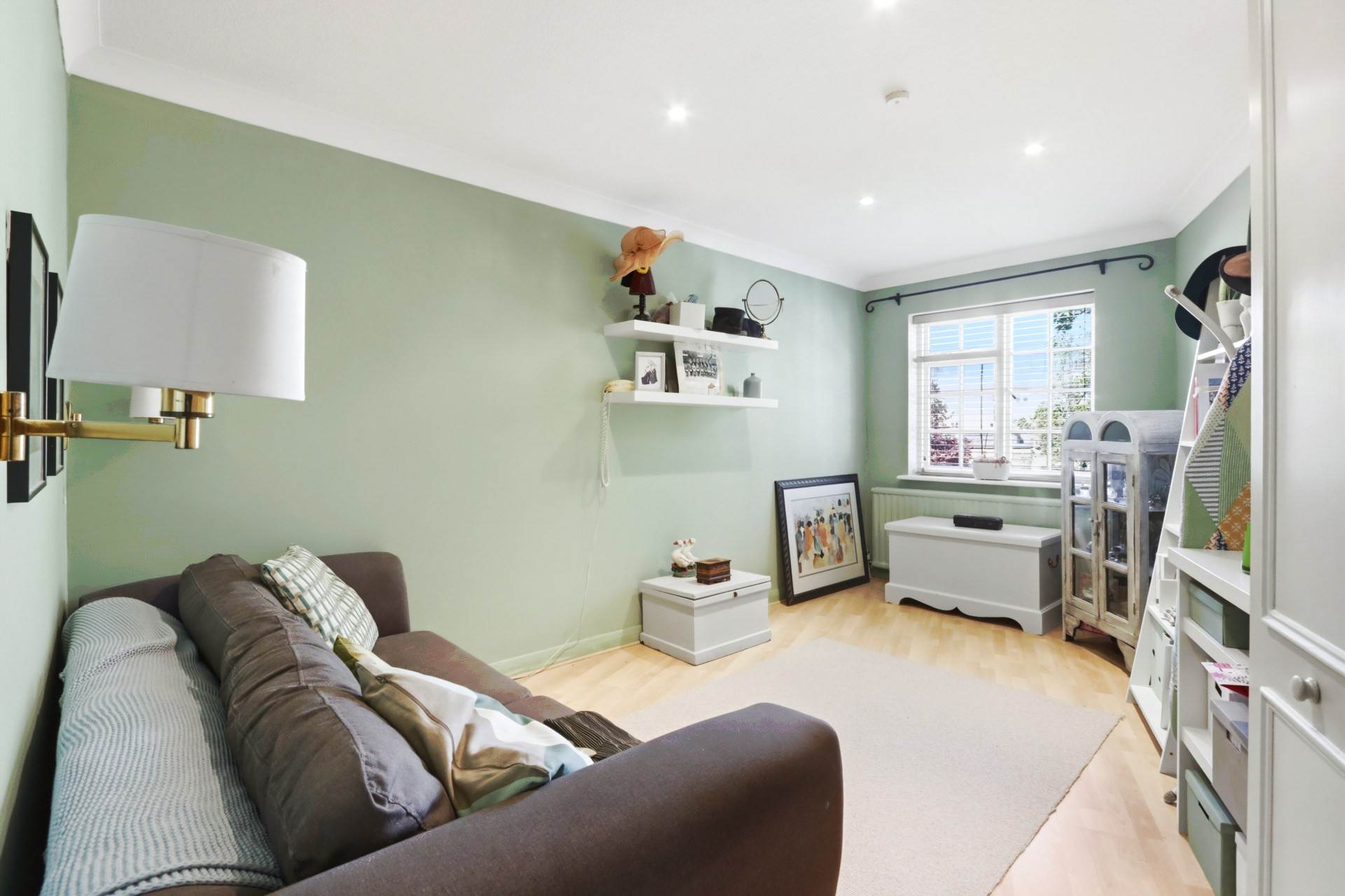 Wilson Street, London, Image 9