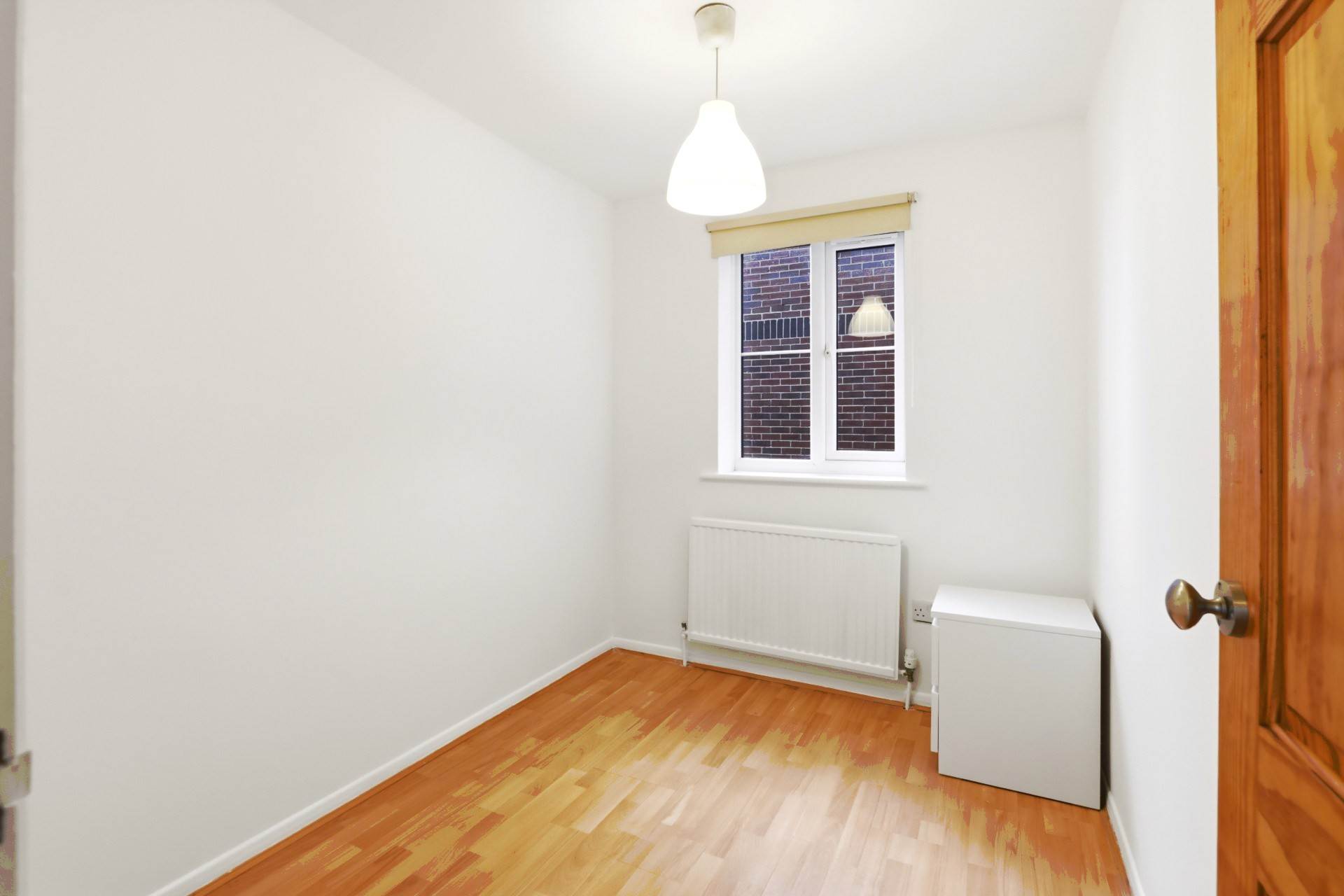 Gladbeck Way, Enfield, Image 4