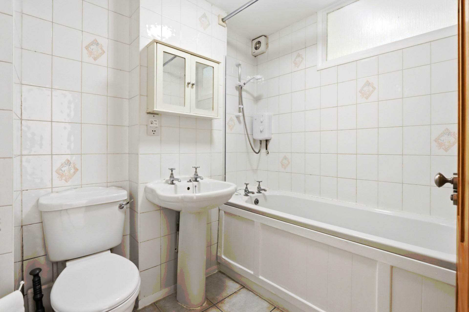 Gladbeck Way, Enfield, Image 6
