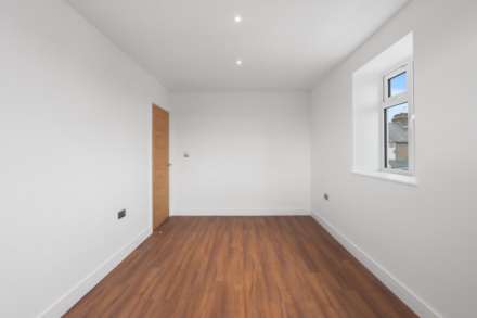 Rye Road, Rye Park, Hoddesdon EN11, Image 3