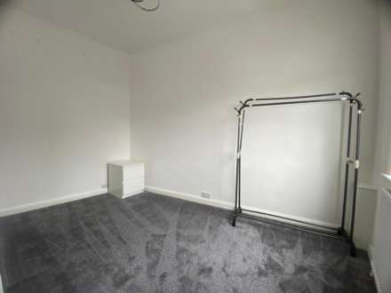 Woodhouse Road, North Finchley, London N12, Image 9