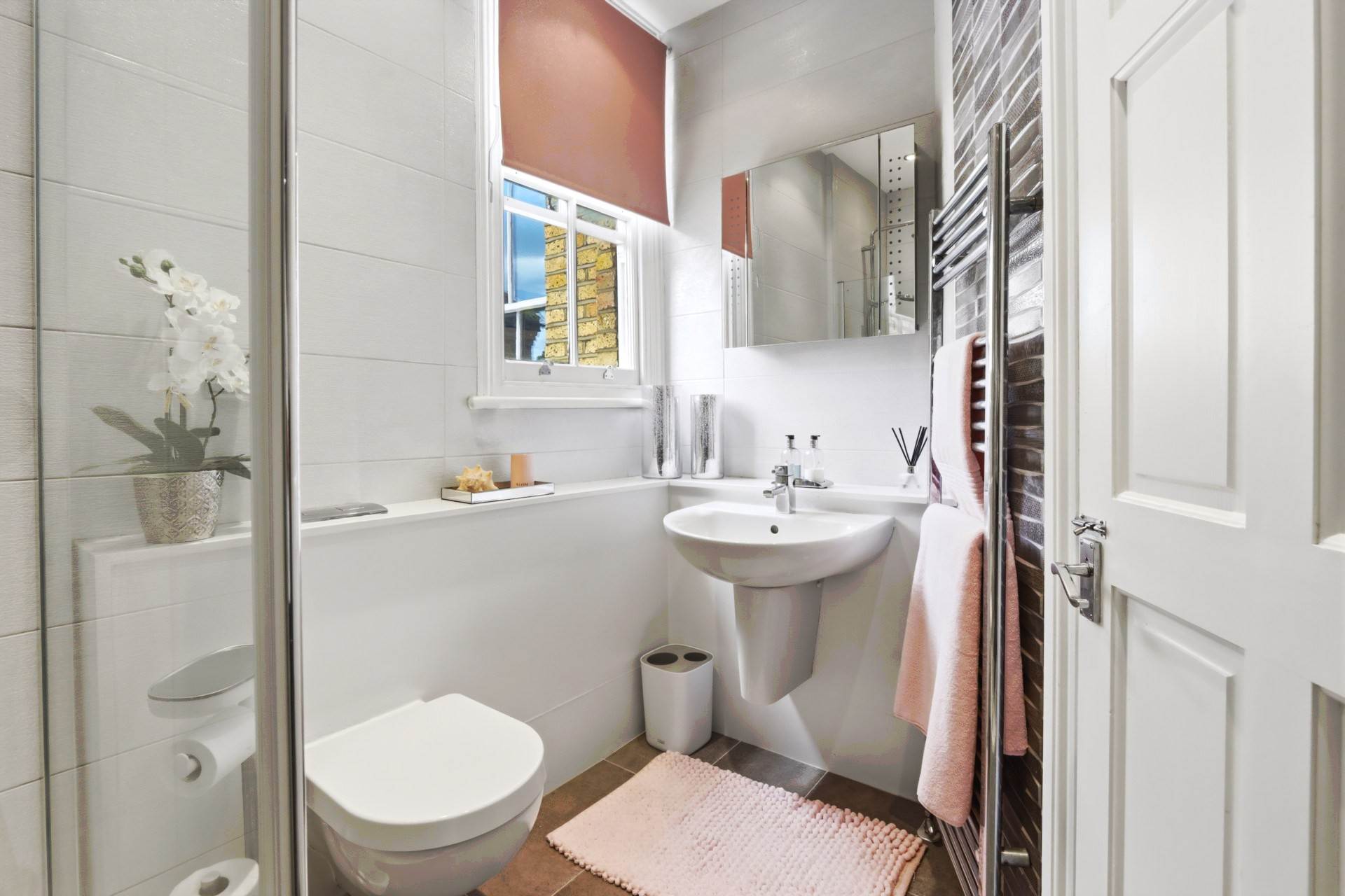 Ashurst Road, London, Image 14