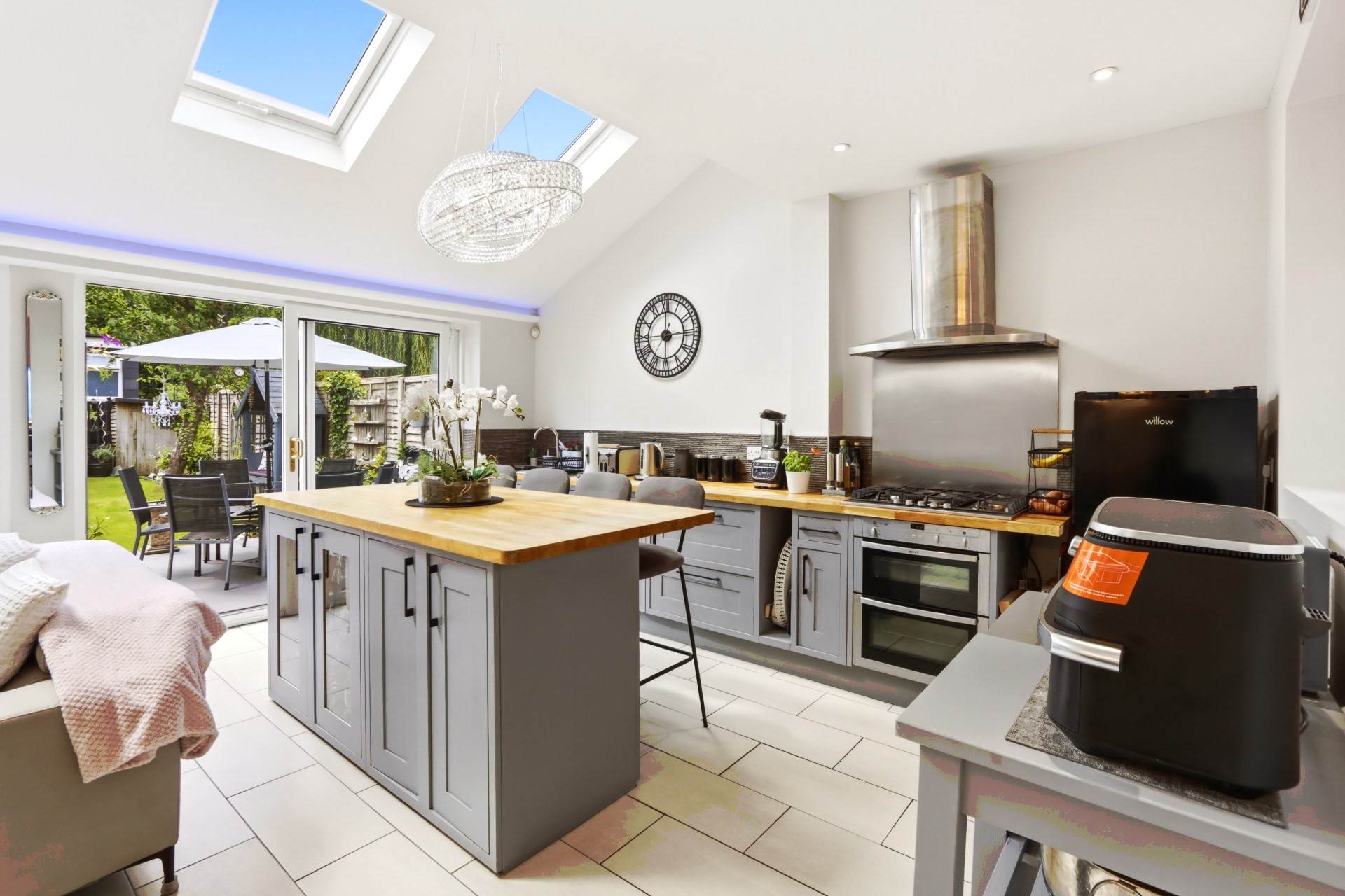 Ashurst Road, London, Image 4