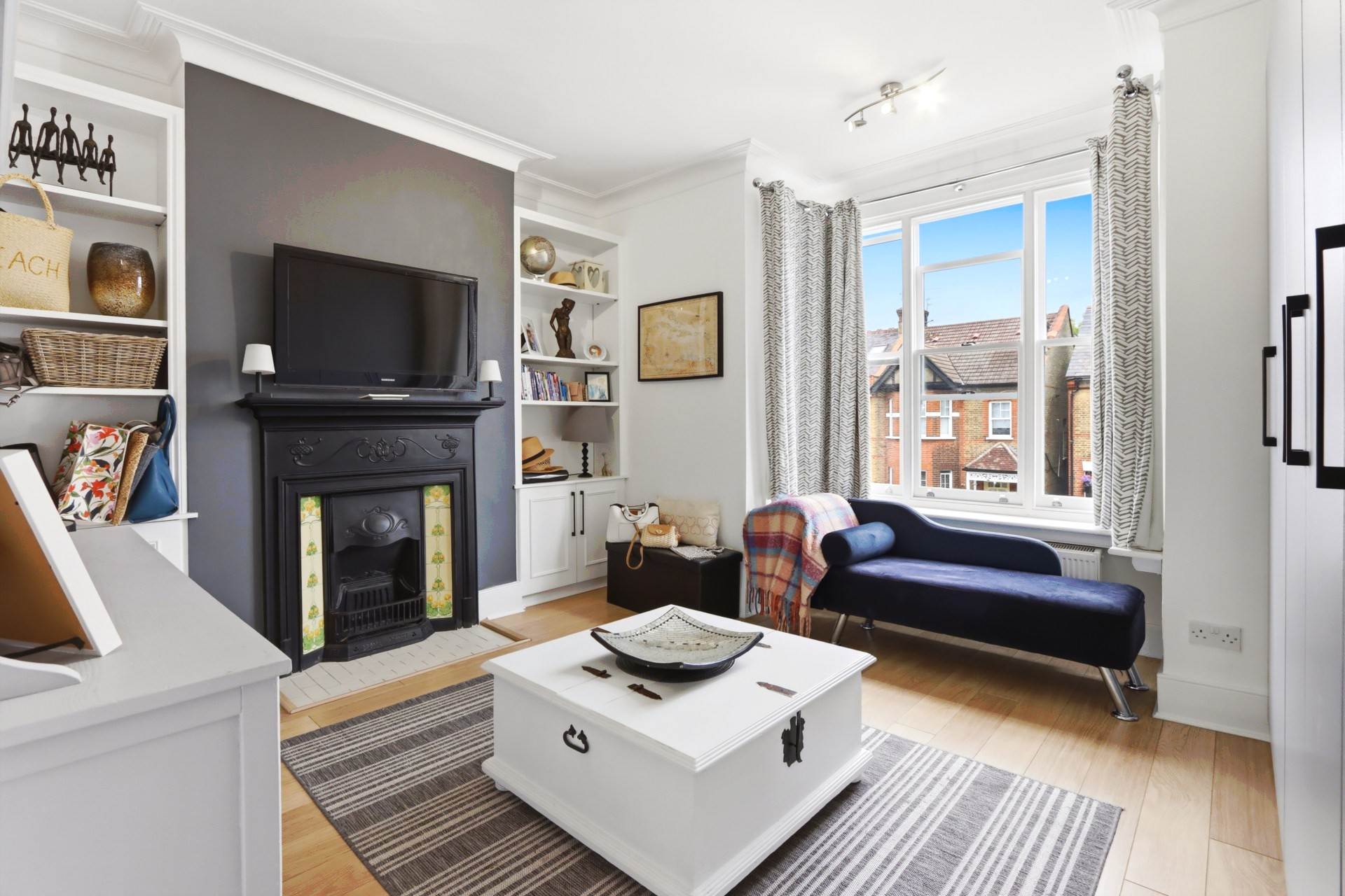 Ashurst Road, London, Image 9
