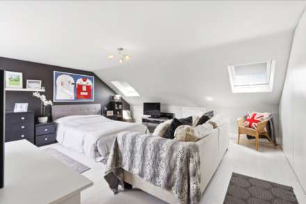 Ashurst Road, London, Image 7