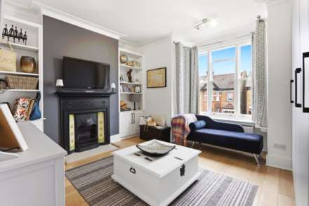 Ashurst Road, London, Image 9