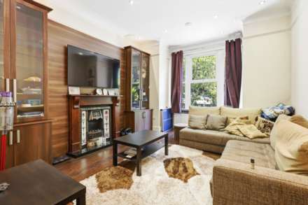 Friern Barnet Road, London, Image 2