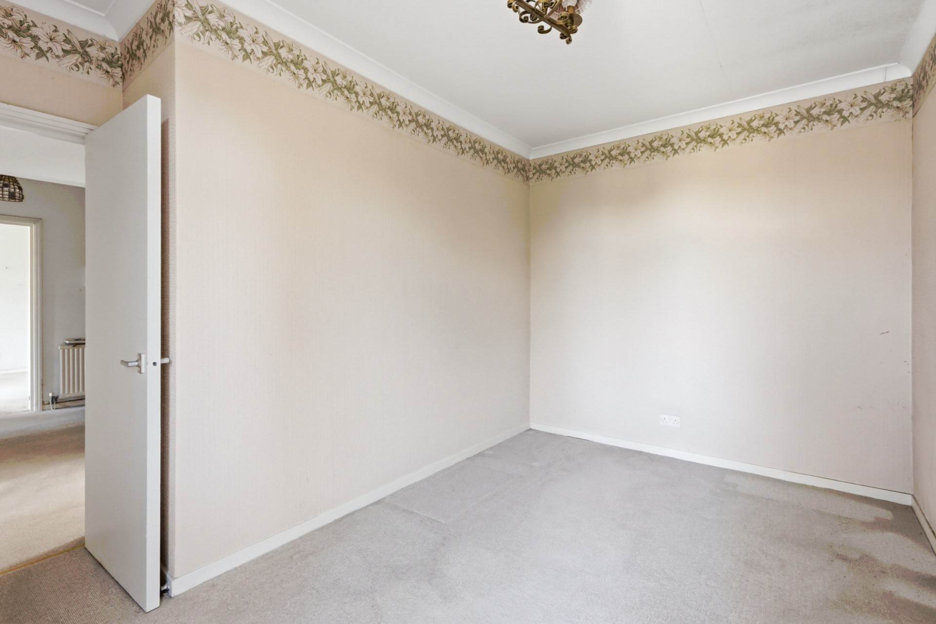 Holden Road, London, Image 6