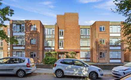 Property For Sale Holden Road, London