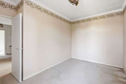 Holden Road, London, Image 6