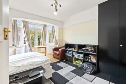 Lyndhurst Avenue, London, Image 3