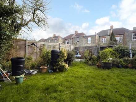 Chislehurst Avenue, London N12, Image 10