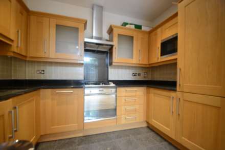 2 Bedroom Flat, Princess Park Manor East Wing, New Southgate