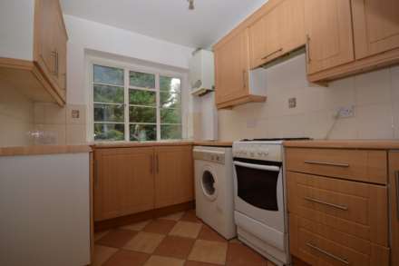 Denison Close, Hampstead Garden, London N2, Image 5
