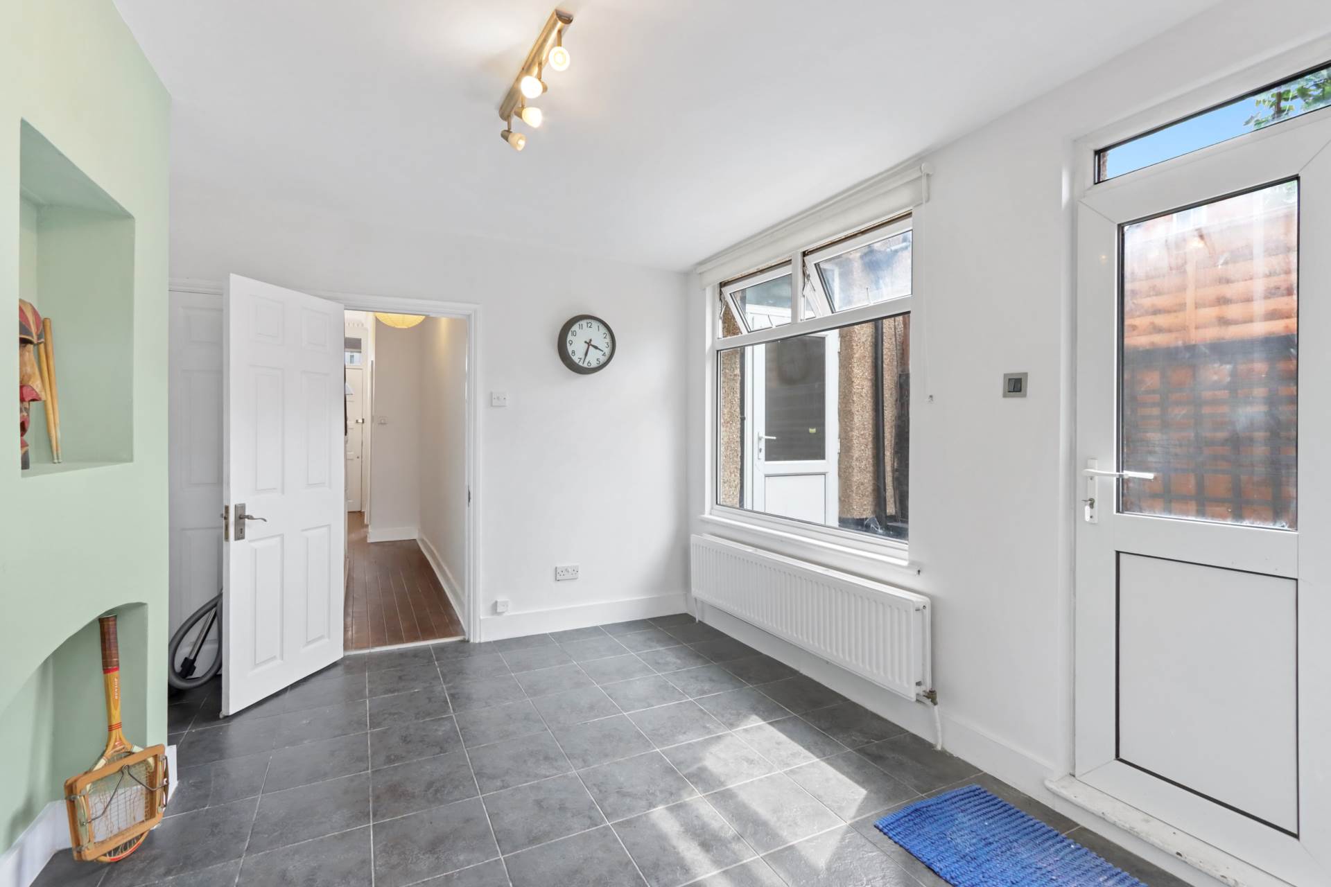 Parkhurst Road, New Southgate, Image 23
