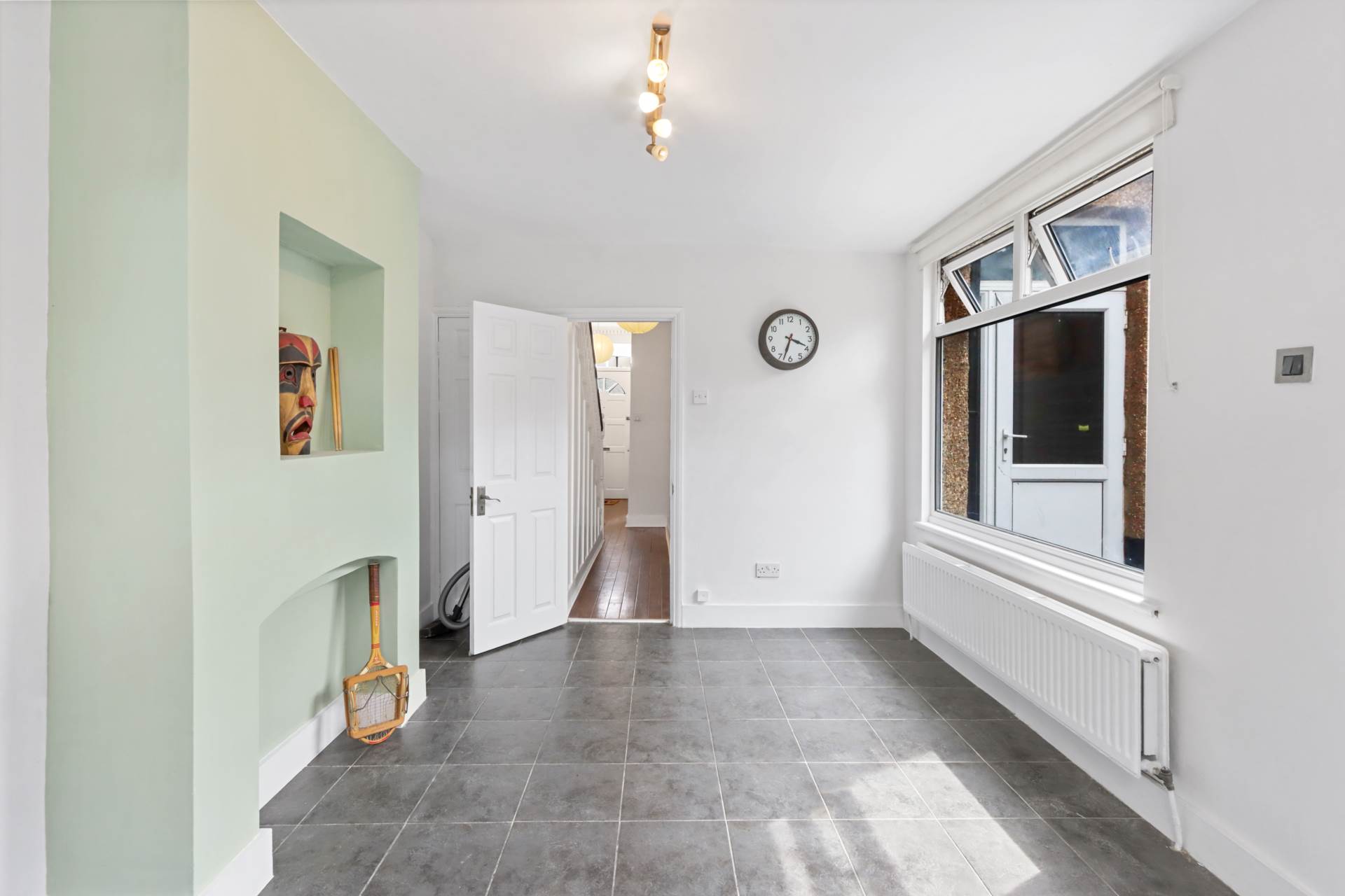 Parkhurst Road, New Southgate, Image 6