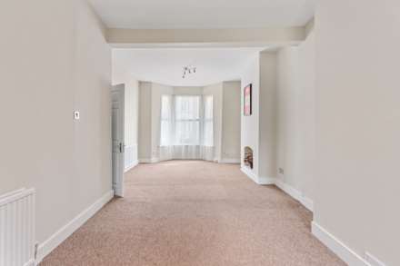 Parkhurst Road, New Southgate, Image 3