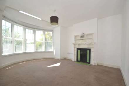 Granville Road, London N12, Image 2