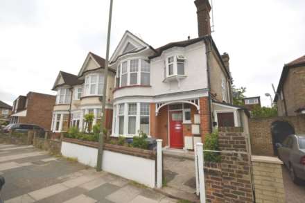Granville Road, London N12, Image 2