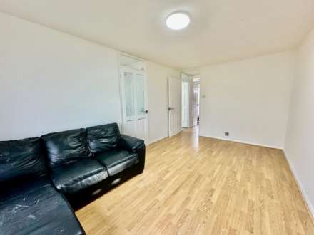 Poplar Grove, London, Image 4