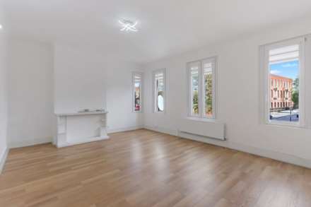 2 Bedroom Maisonette, Chingford Road, Walthamstow, London E17