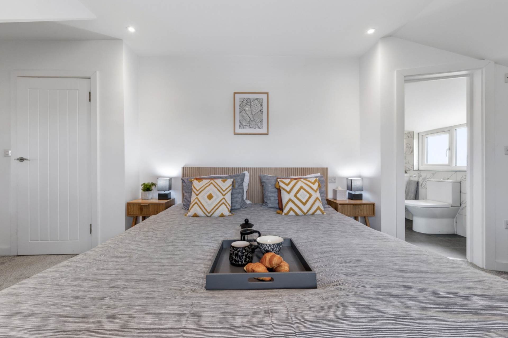 Woodside Park Road, Woodside Park, London N12, Image 32