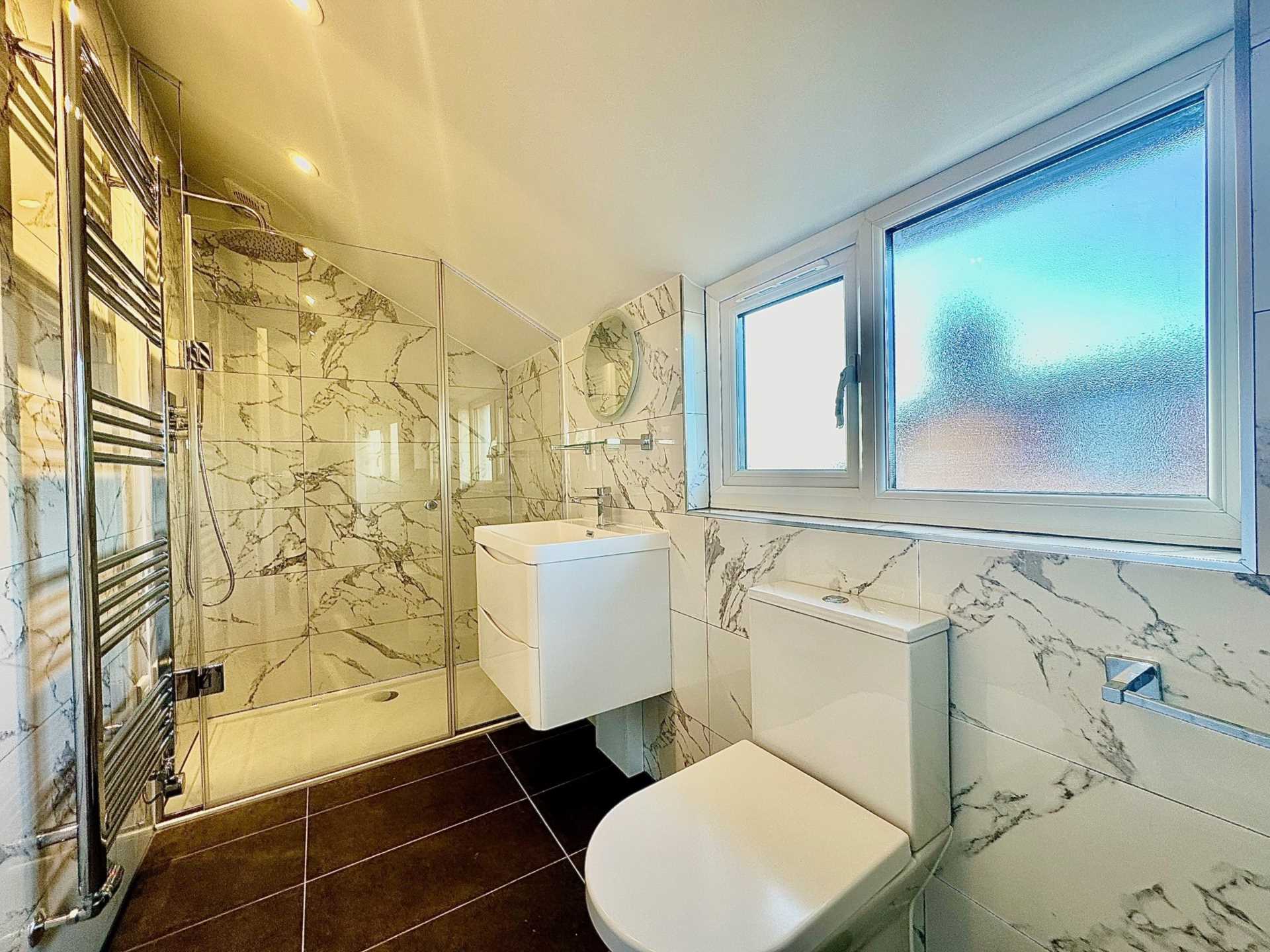 Woodside Park Road, Woodside Park, London N12, Image 7