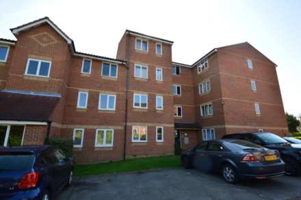 Blackdown Close, East Finchley, London N2, Image 7