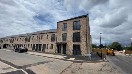 Property For Rent Flat 1 2 Bird Close, Highgate, Birmingham
