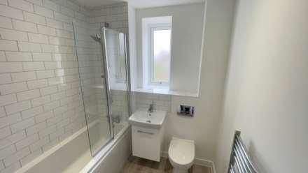 Bird Close, Highgate, Image 11