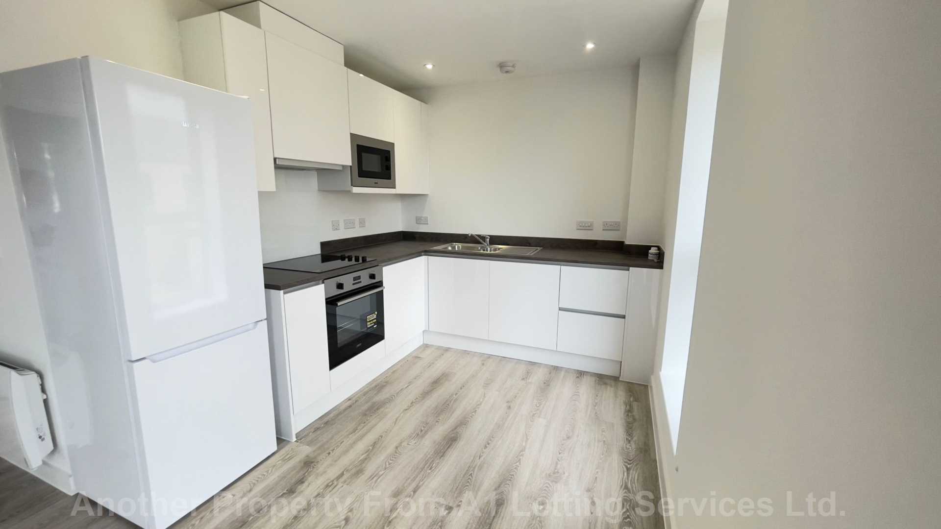 Parkes Avenue, Highgate, Image 3