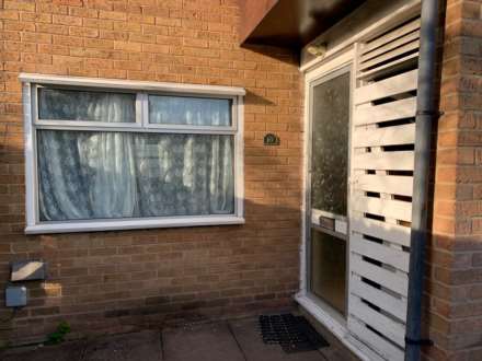 Campion Close, Chelylesmore, Coventry, Image 1