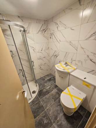 Campion Close, Chelylesmore, Coventry, Image 6