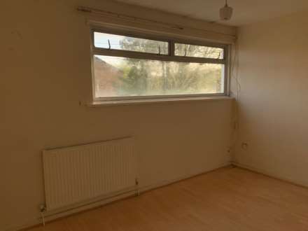 Campion Close, Chelylesmore, Coventry, Image 8