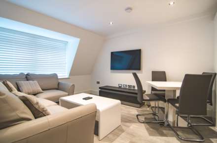 1 Bedroom Flat, Don Street, St Helier