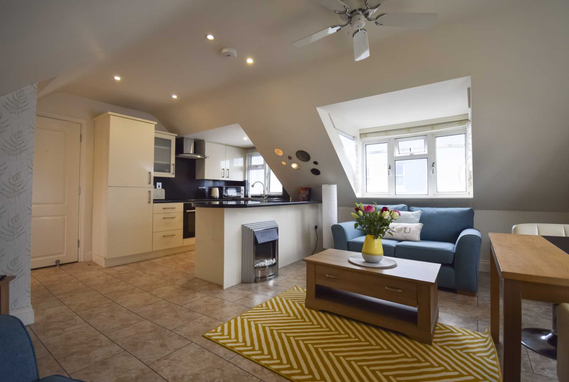 Journeaux Street, St Helier, Image 4