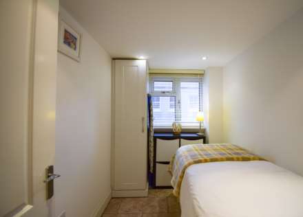 Journeaux Street, St Helier, Image 11