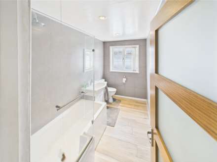 Holmgate Court, Claremont Road, Image 3