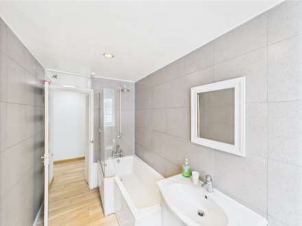 Holmgate Court, Claremont Road, Image 4