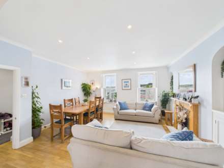4 Bedroom Town House, St Martin