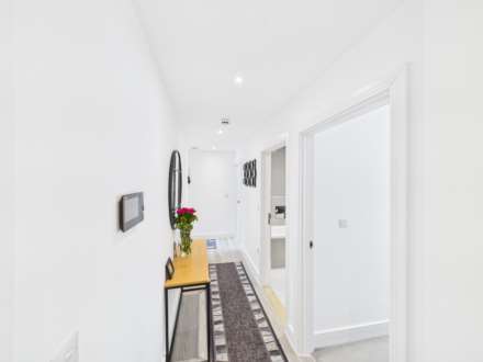 Waterloo South Apartments, Don Street, Image 9