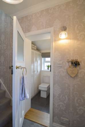 2/3 Bedroom property in St Clements, Image 10