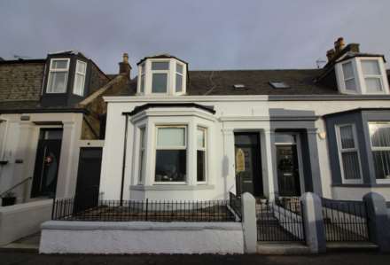 4 Bedroom Semi-Detached, Eglinton Street, Saltcoats