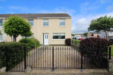 3 Bedroom End Terrace, Maple Grove, Troon