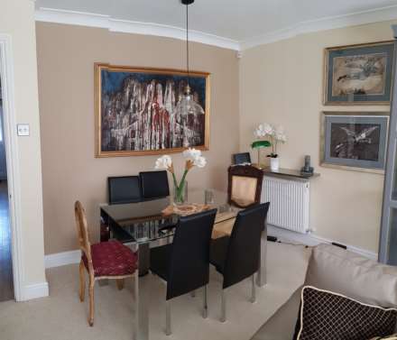 Twyford, Berkshire, Image 4