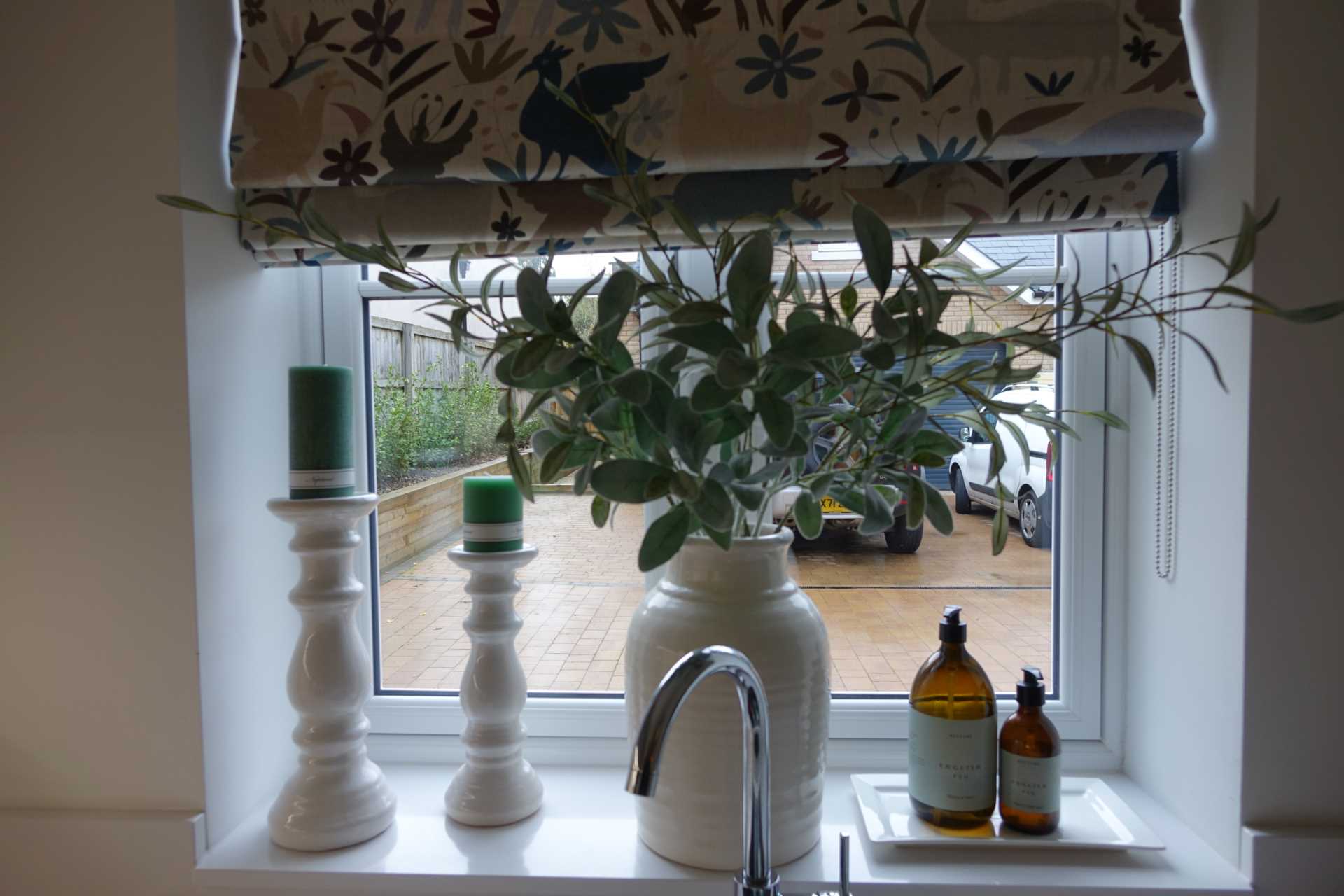 Wellingtonia Drive, Crookham Common, Image 19