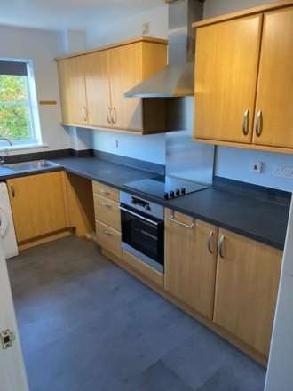 Avenue Heights, Reading, Image 3