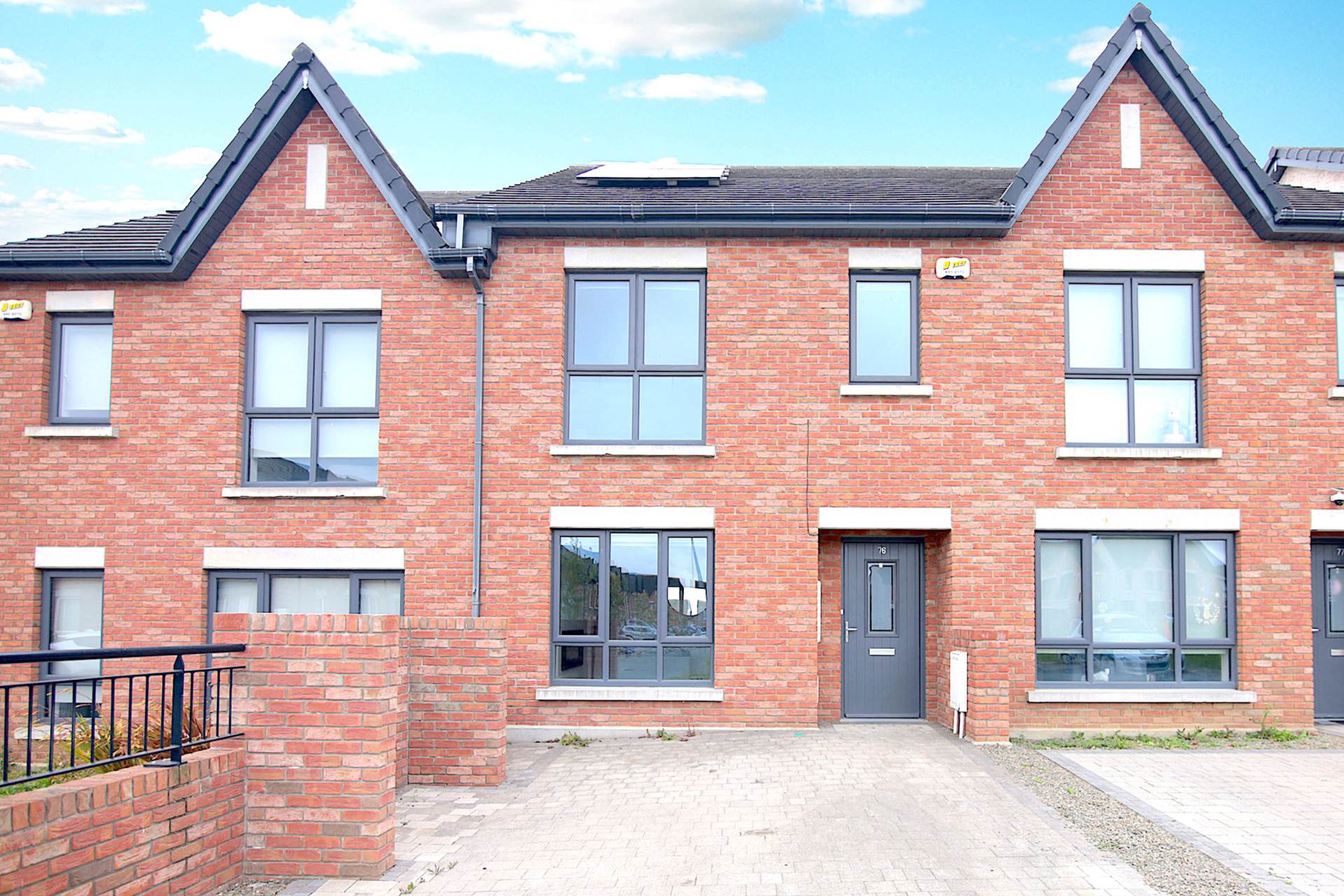 76 Castlefield Hall, Clonsilla, Dublin 15